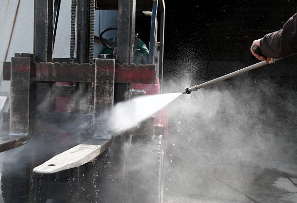 Why Choose Our Certified Pressure Washing Experts for Your Project Needs in Caledonia, MI?